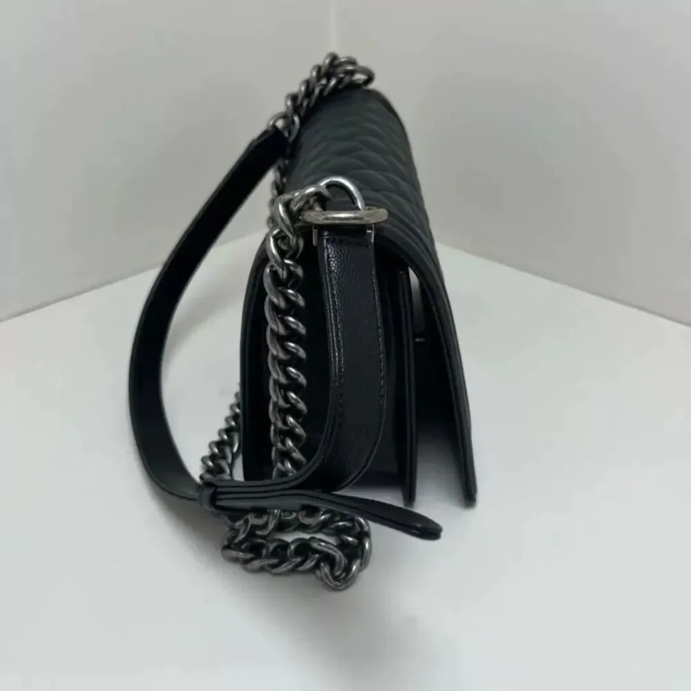 CHANEL brand color